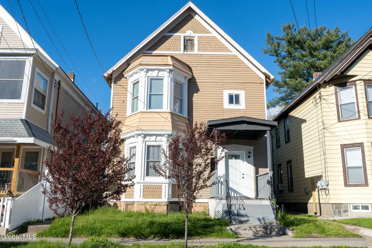 205 Victory Avenue, Schenectady, NY 12307 - #1