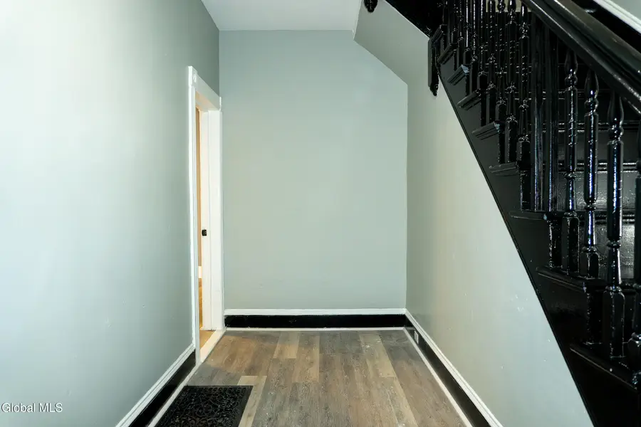 205 Victory Avenue, Schenectady, NY 12307 - #3