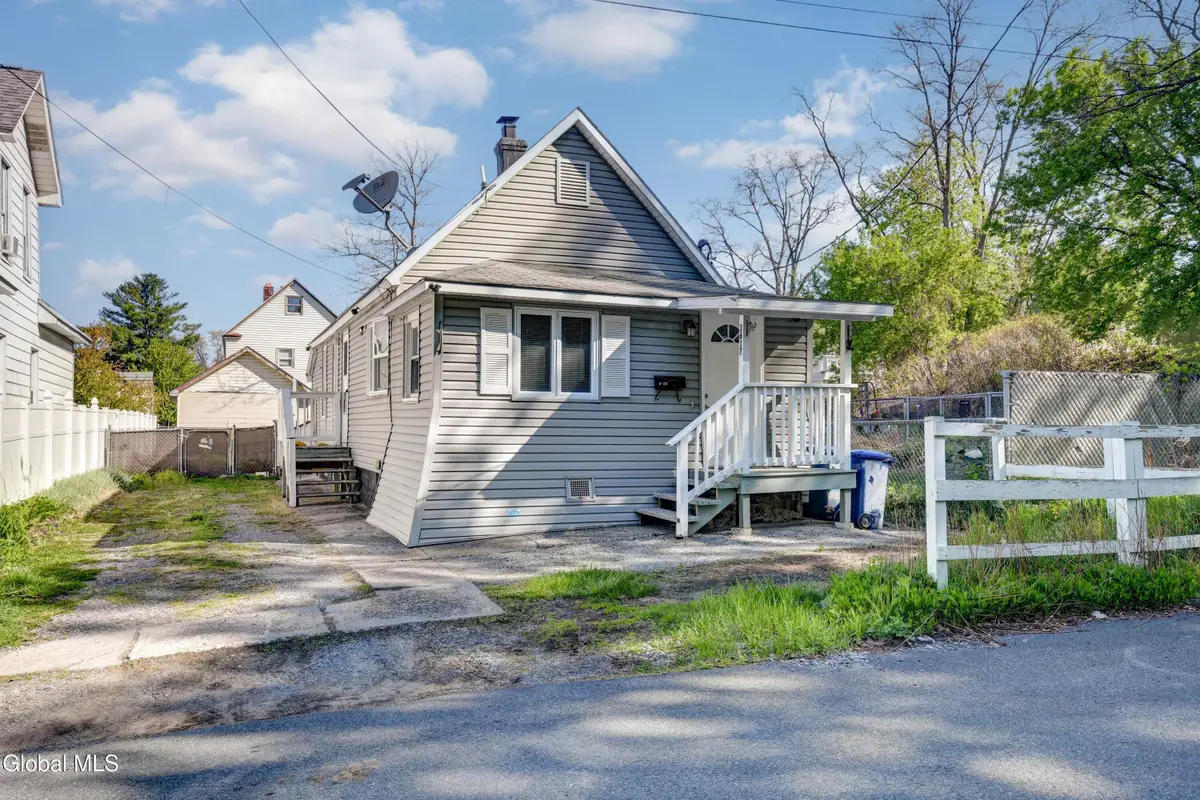 1617 7th Avenue, Schenectady, NY 12303 - #1