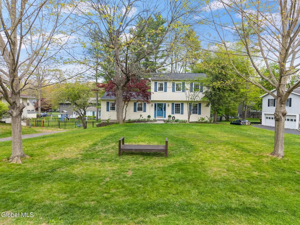 29 Surrey Mall, Slingerlands, NY 12159 - #1