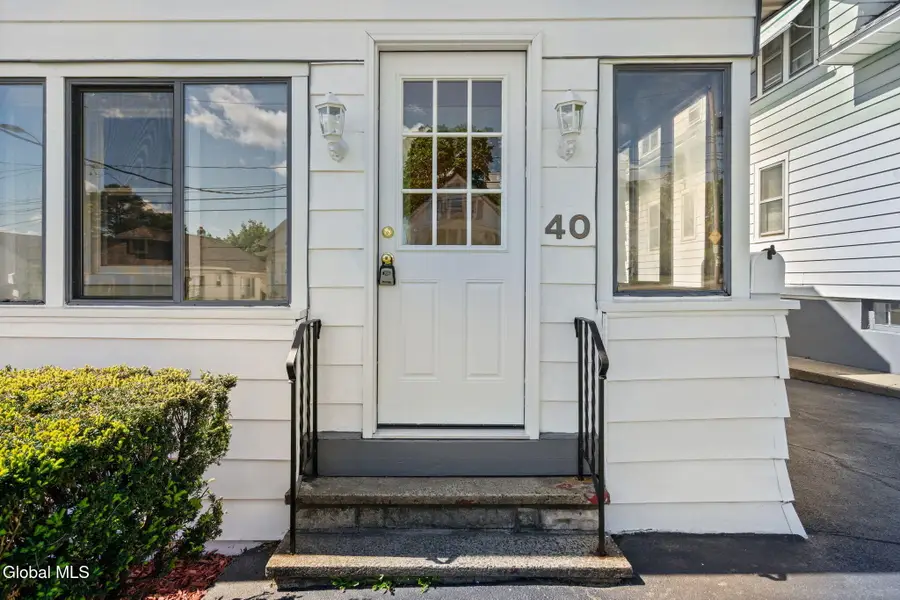 40 Lawn Avenue, Albany, NY 12204 - #3