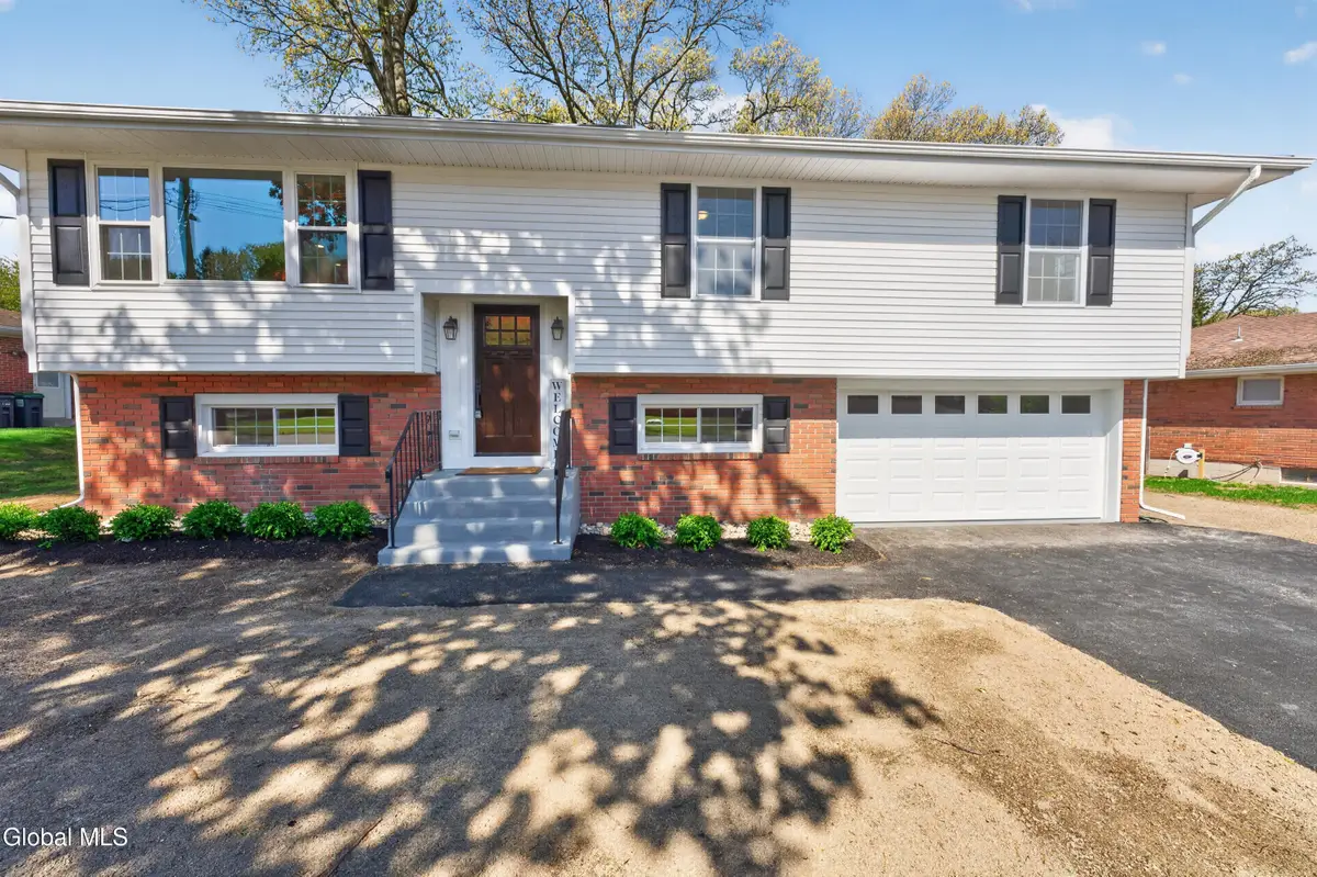24 James Drive, Albany, NY 12211 - #1