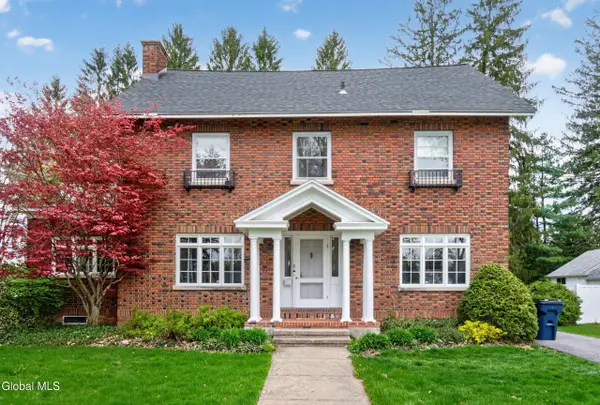 17 N Park Drive, Gloversville, NY 12078