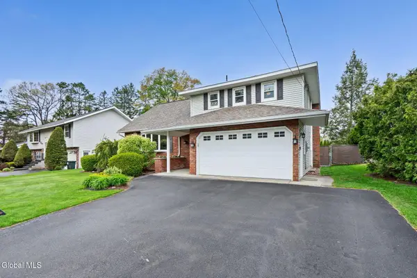 4 Colomba Drive, Schenectady, NY 12306