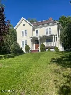 33 Abbott Street, Hoosick Falls, NY 12090