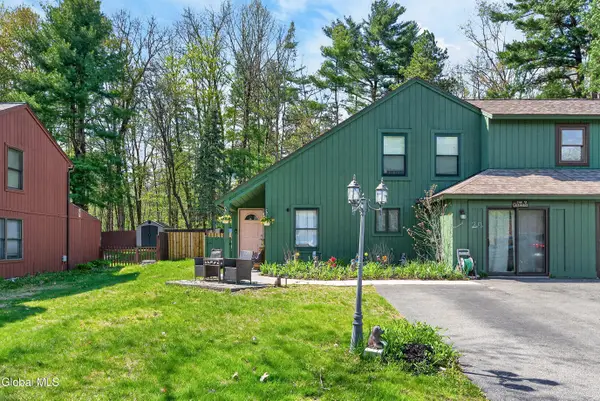 28 Thimbleberry Road, Malta, NY 12020