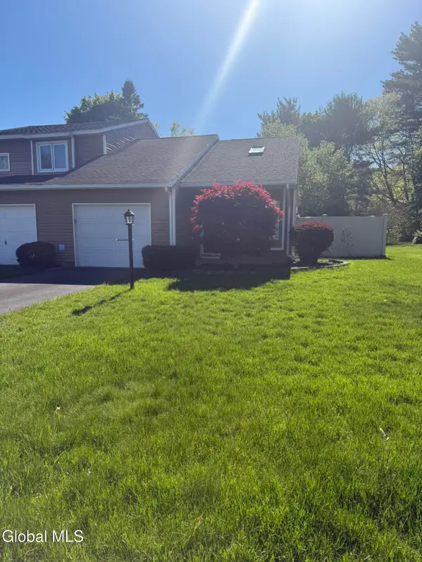 2050 Rosedale Way, Guilderland, NY 12303