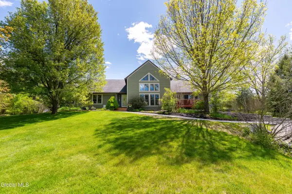 64 Hinkle Road, Poestenkill, NY 12140
