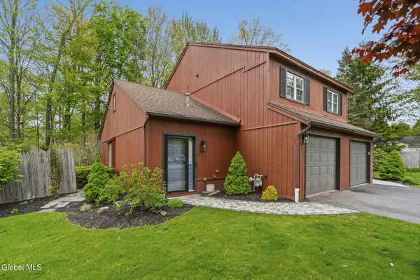 23B Woodcliffe Drive #23b, Clifton Park, NY 12065