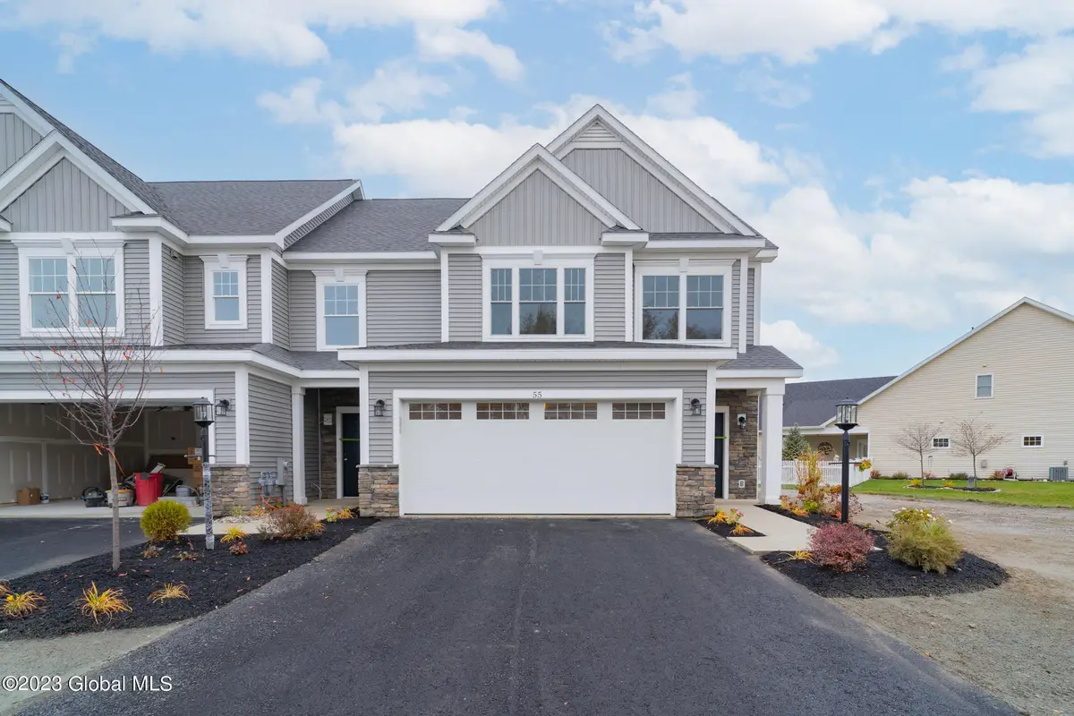 24 Priddle Lane, Colonie, NY 12110 - #1