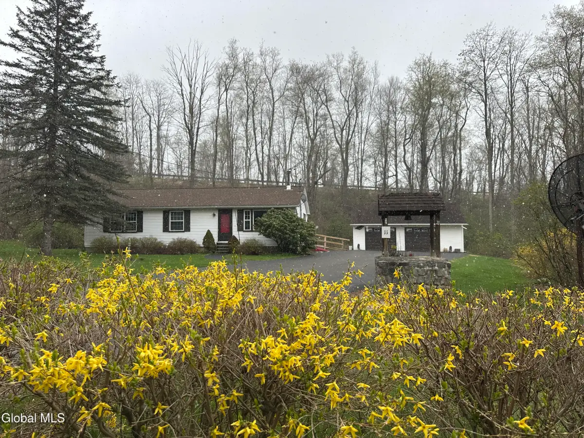 11 Kinderhook Lane, New Lebanon, NY 12125 - #1