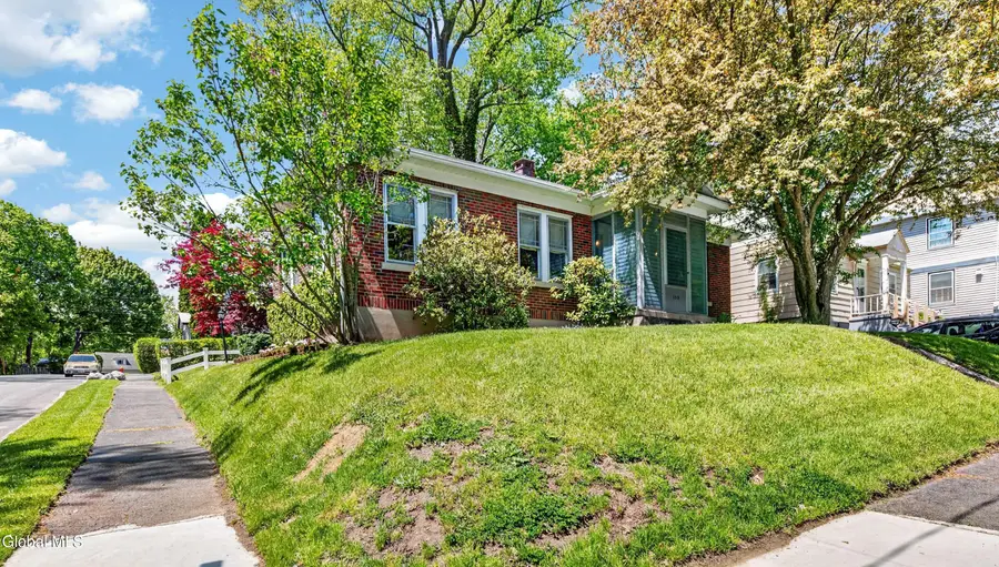 158 Brookside Avenue, Amsterdam, NY 12010 - #3