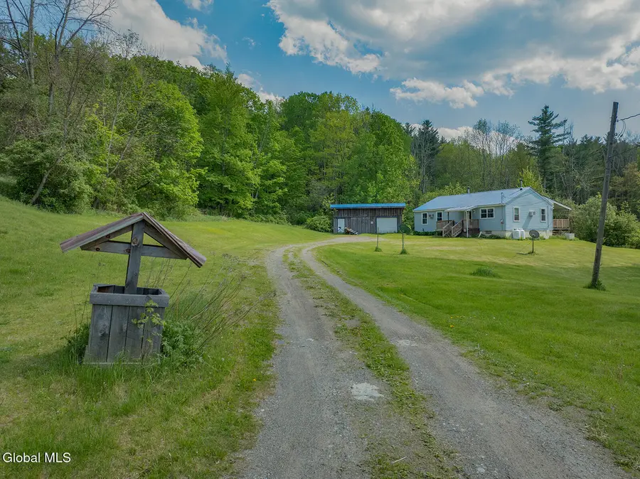 401 Rabbit College Road, Petersburgh, NY 12138 - #2