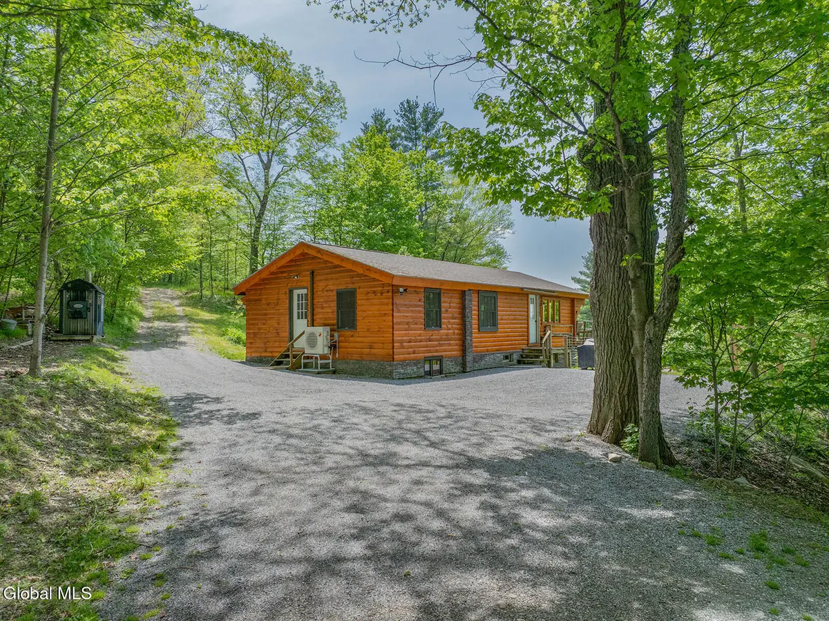 130 Mcmillan Road, Cambridge, NY 12816 - #1