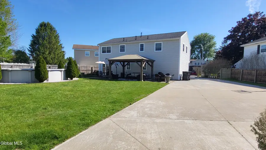 7 Adare Road, Troy, NY 12180 - #3