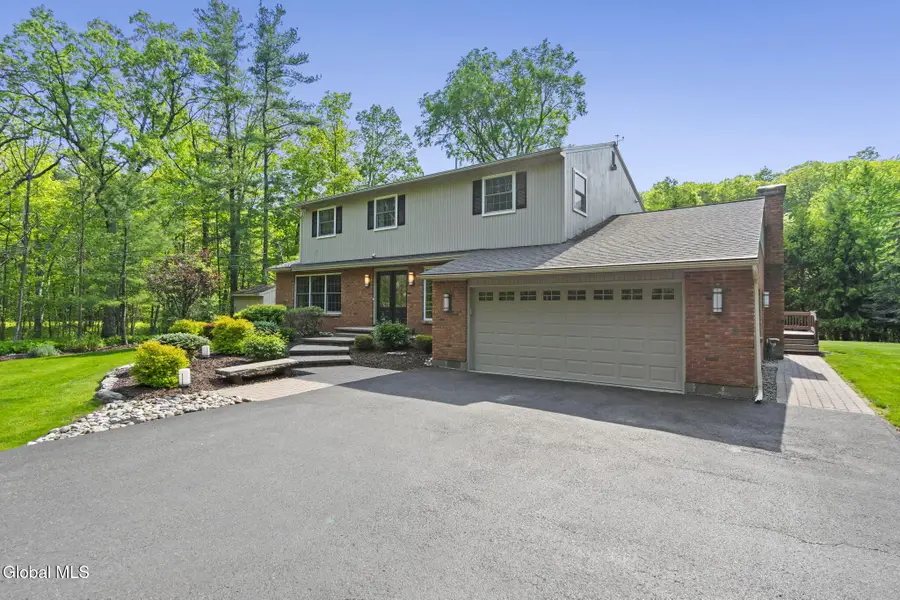 207 Swift Road, Voorheesville, NY 12186 - #2