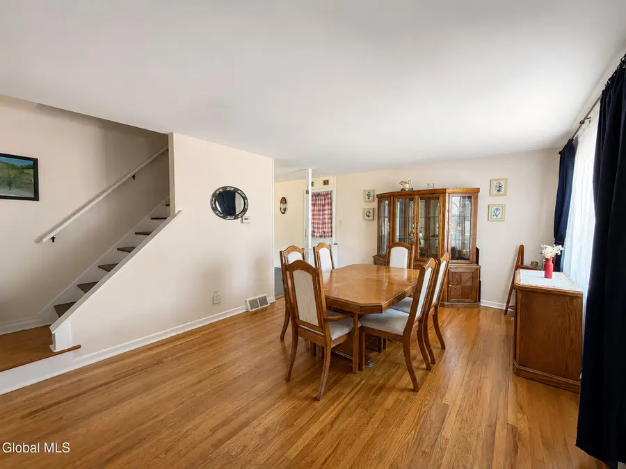 2540 Putnam Street, Schenectady, NY 12304 - #3