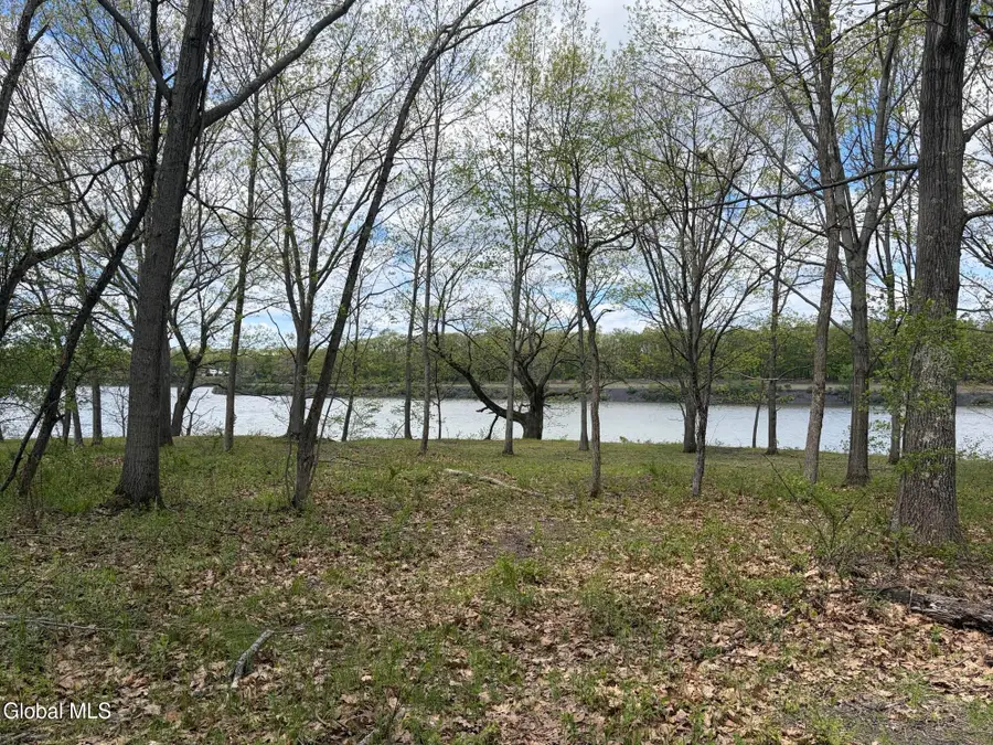 676 Knickerbocker Road, Schaghticoke, NY 12154 - #3