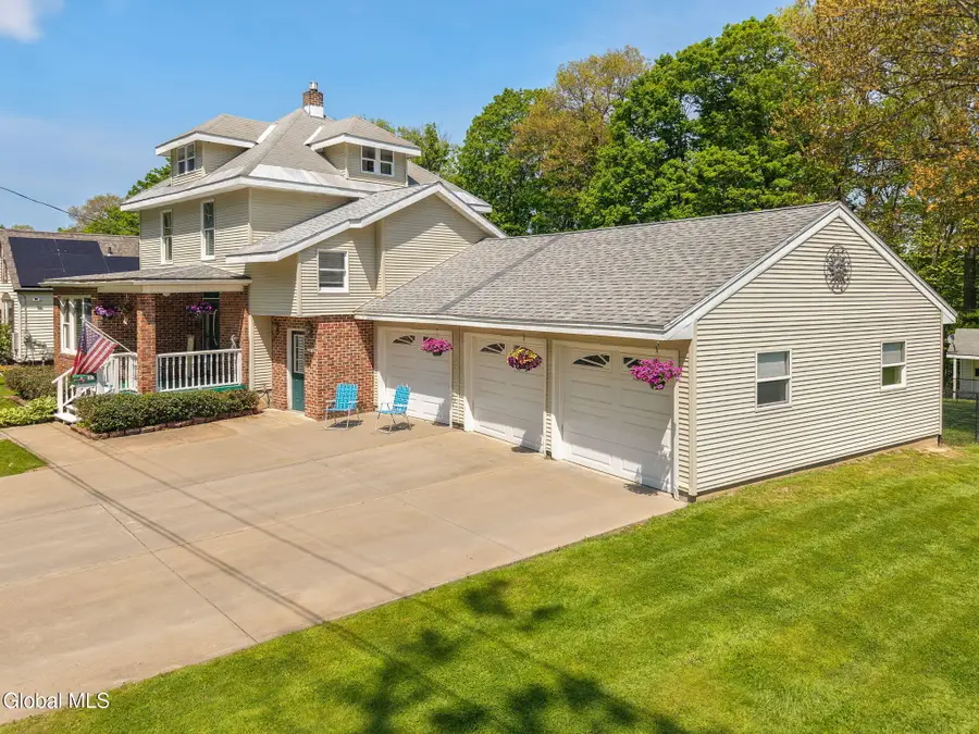 307 W Madison Ave Ext, Johnstown, NY 12095 - #2