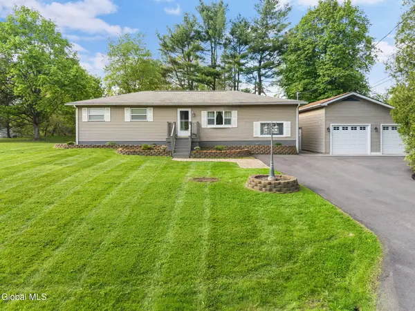 36 Fruitwood Drive, Ballston, NY 12027