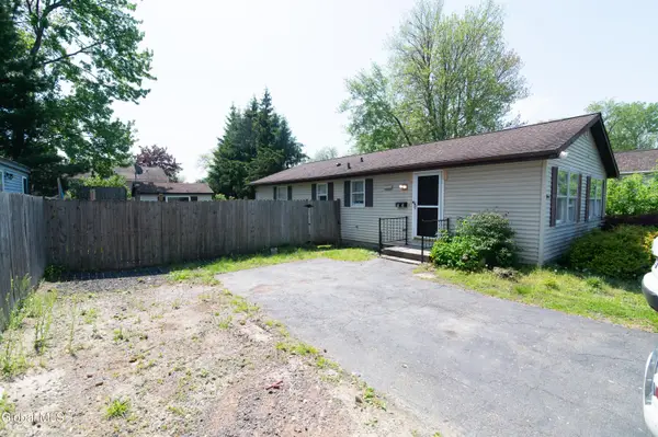 15 Maryland Avenue, Albany, NY 12205