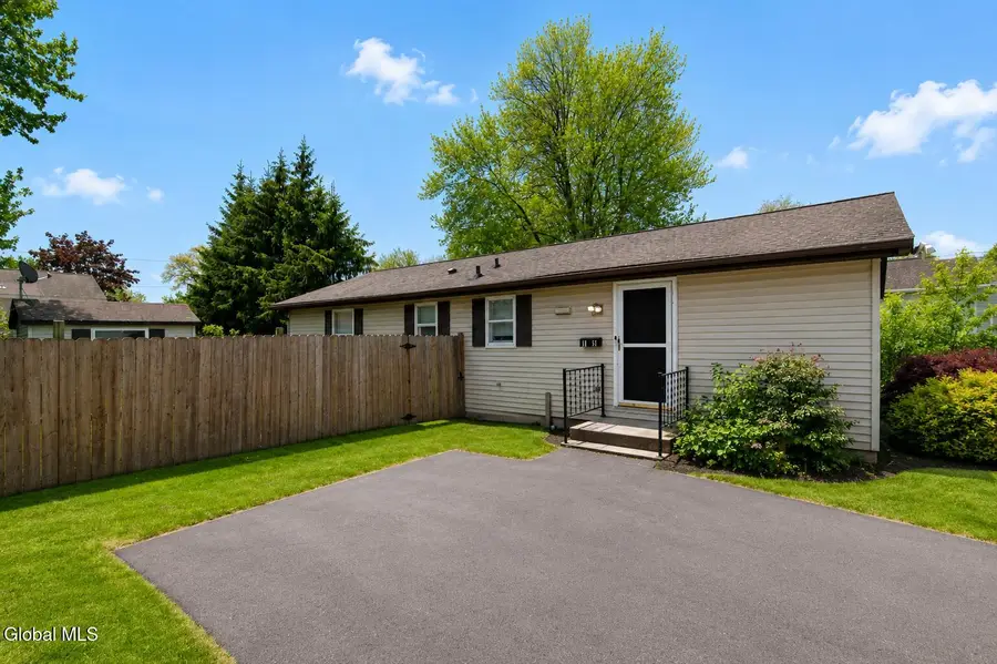 15 Maryland Avenue, Albany, NY 12205 - #3
