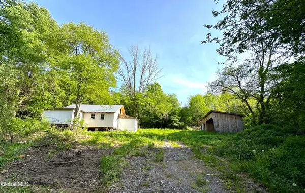 4570 New York 10, Ephratah, NY 13339