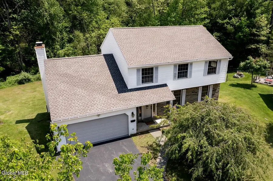 24 Frances Lane, Bethlehem, NY 12203 - #2