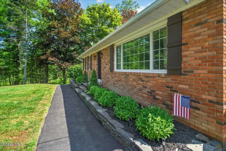 6304 Gardner Road, Guilderland, NY 12009 - #3