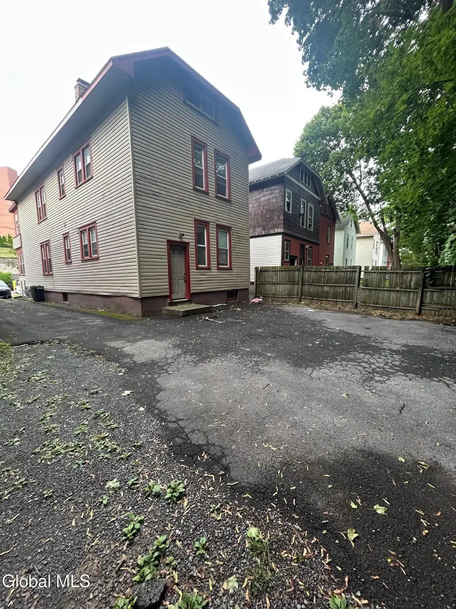 443 Myrtle Avenue, Albany, NY 12208 - #2