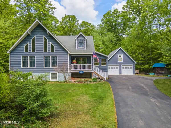 639 N Shore Rd Peck, Bleecker, NY 12078