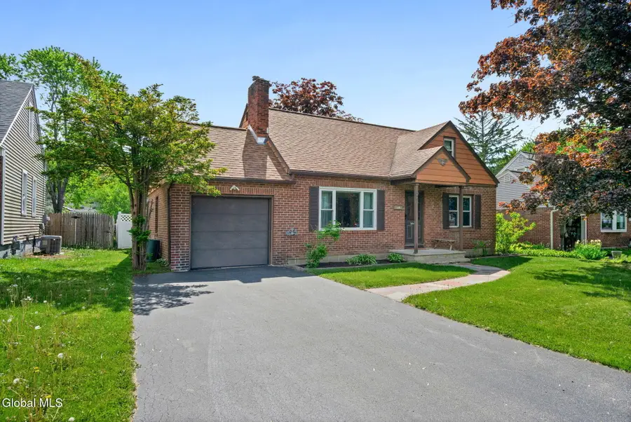 1246 Sumner Avenue, Schenectady, NY 12309 - #2