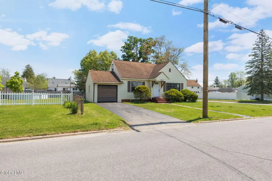 2644 Van Dyke Avenue, Rotterdam, NY 12306 - #3