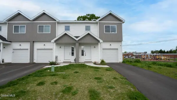 2 Giovanni Court, Troy, NY 12180