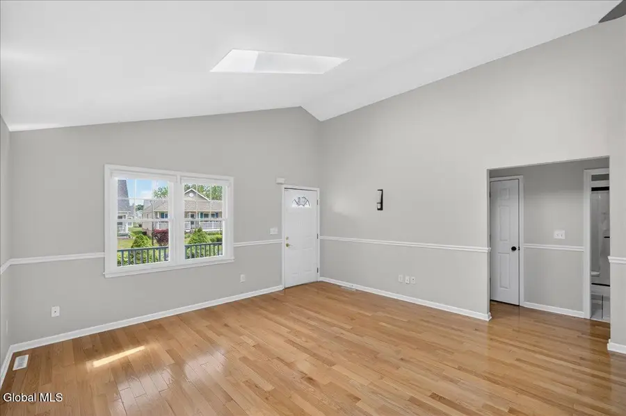 23 Victoria Way, Albany, NY 12209 - #3