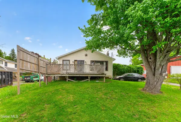 634 State Route 143, Westerlo, NY 12193