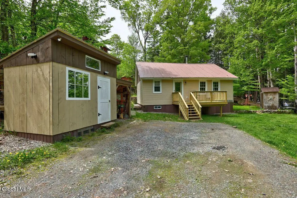 34 Lakeview Terrace, Hadley, NY 12835 - #1