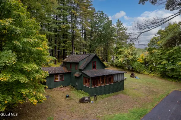 39 Cedar Lane, Lake George, NY 12845