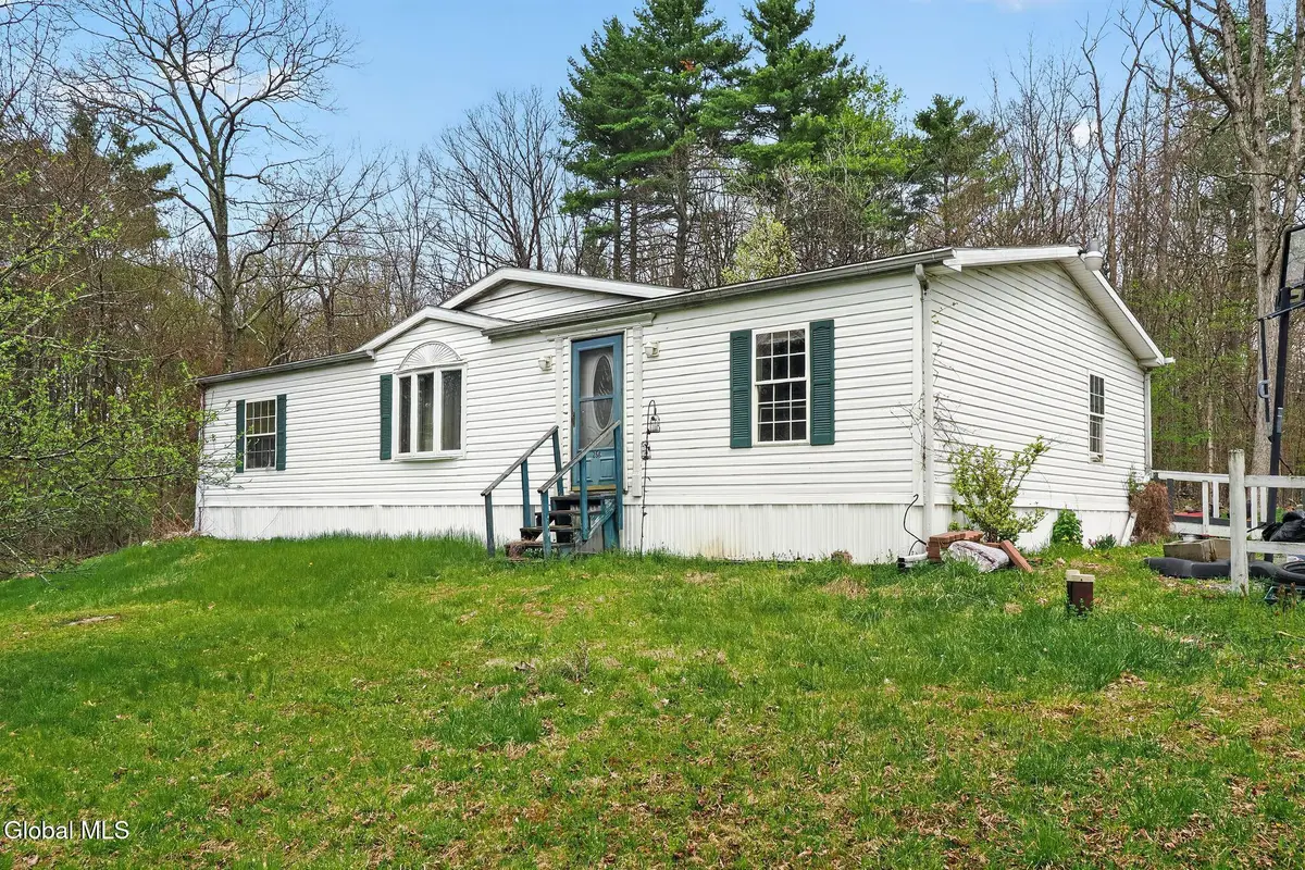 258 Tsatsawassa Lake Road, Nassau, NY 12062 - #1