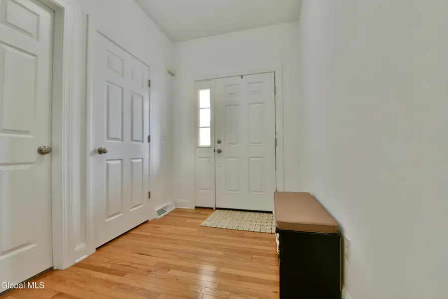 6 Cypress Street, Ballston Lake, NY 12019 - #3