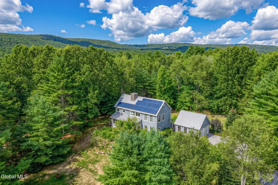 4 Lester Lane, Middle Grove, NY 12850 - #2