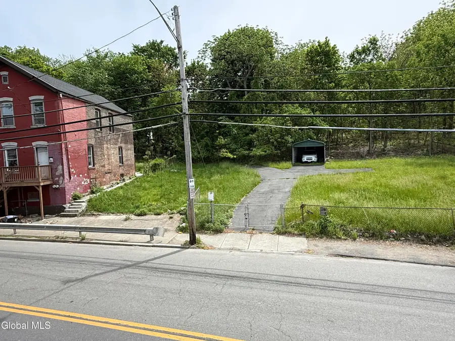660 4th Street, Troy, NY 12180 - #2