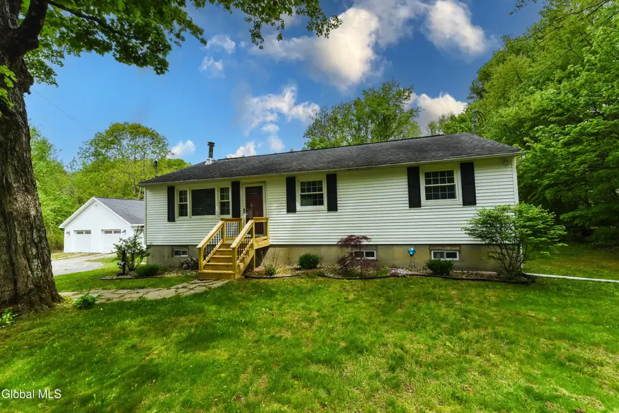 5764 Lake Road, Galway, NY 12074 - #2