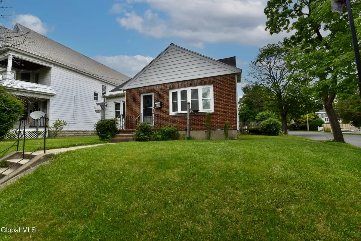 1702 Lenox Road, Schenectady, NY 12308 - #1