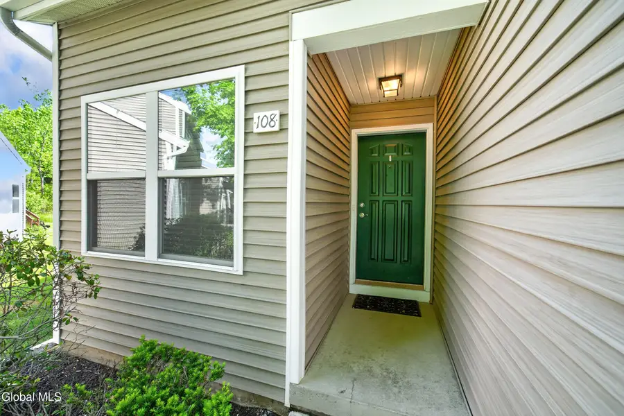 108 Harvard Road, Latham, NY 12189 - #2