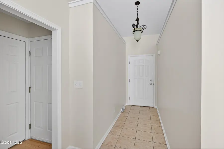 108 Harvard Road, Latham, NY 12189 - #3