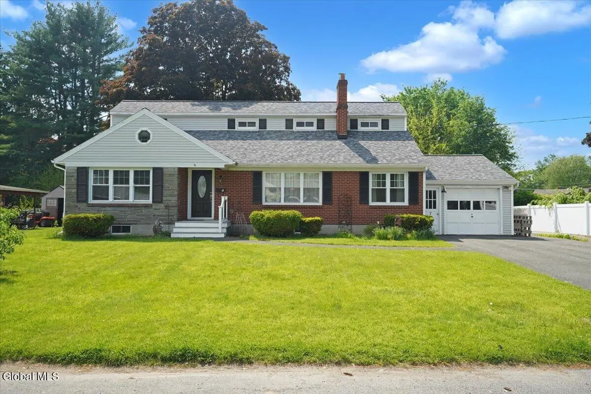 7 Silversmith Lane, Rotterdam, NY 12306 - #1