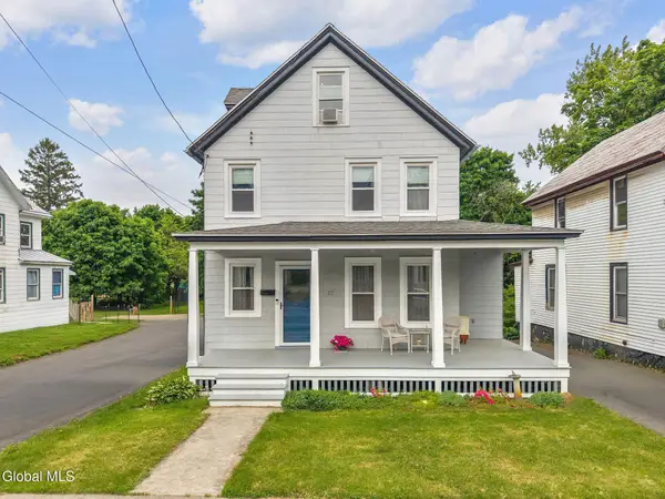 12 Central Avenue, Ravena, NY 12143