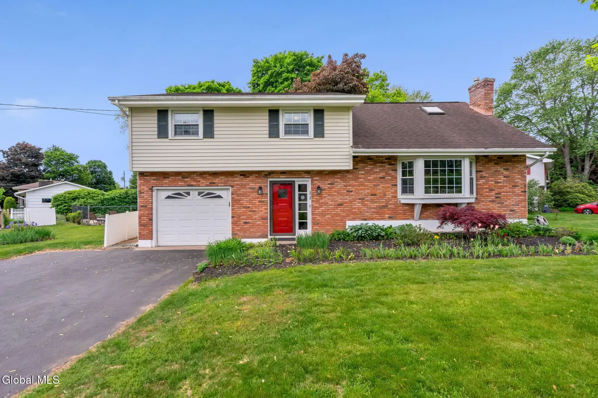 11 Sparton Lane, Glenville, NY 12019 - #1