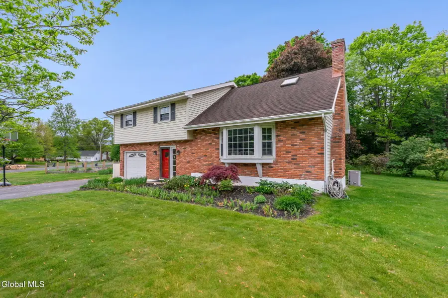 11 Sparton Lane, Glenville, NY 12019 - #3